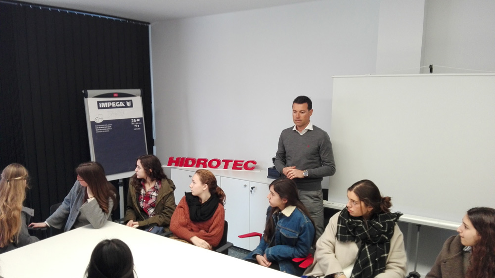 visita-escuela-exposicion