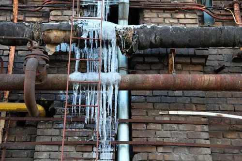 tuberías en invierno congeladas