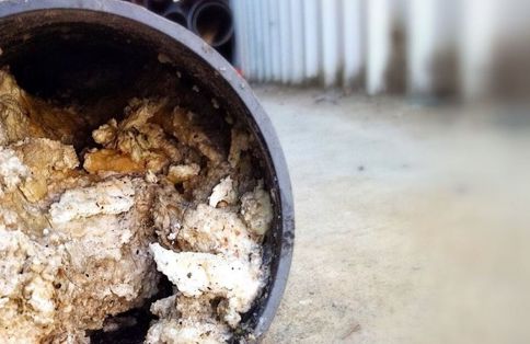 tubería obstruida