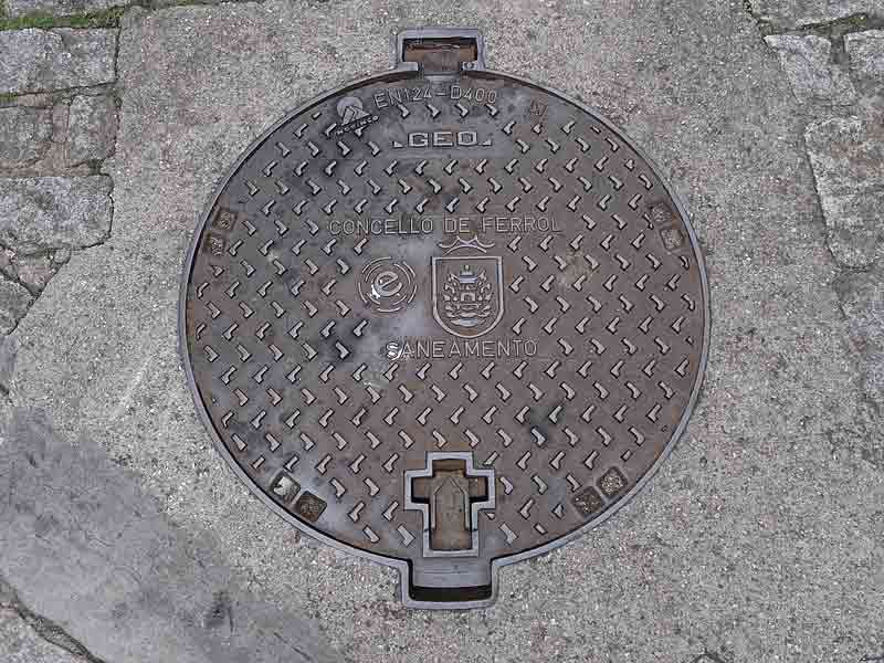 tipos-sistemas-alcantarillado-tapa-alcantarilla