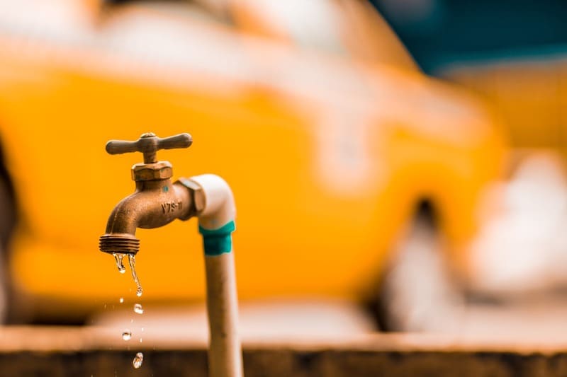 Hidrotec presta servicios de rehabilitación de tuberías en caso de fugas de agua.